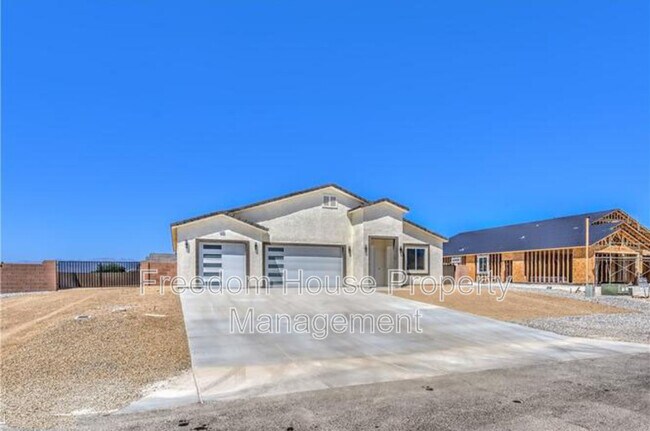 Foto del edificio - 6380 Waterford St