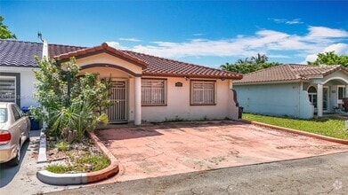 Building Photo - 17372 NW 76th Ct
