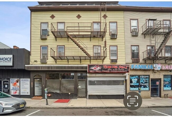 Building Photo - 2010-12 Bergenline Ave