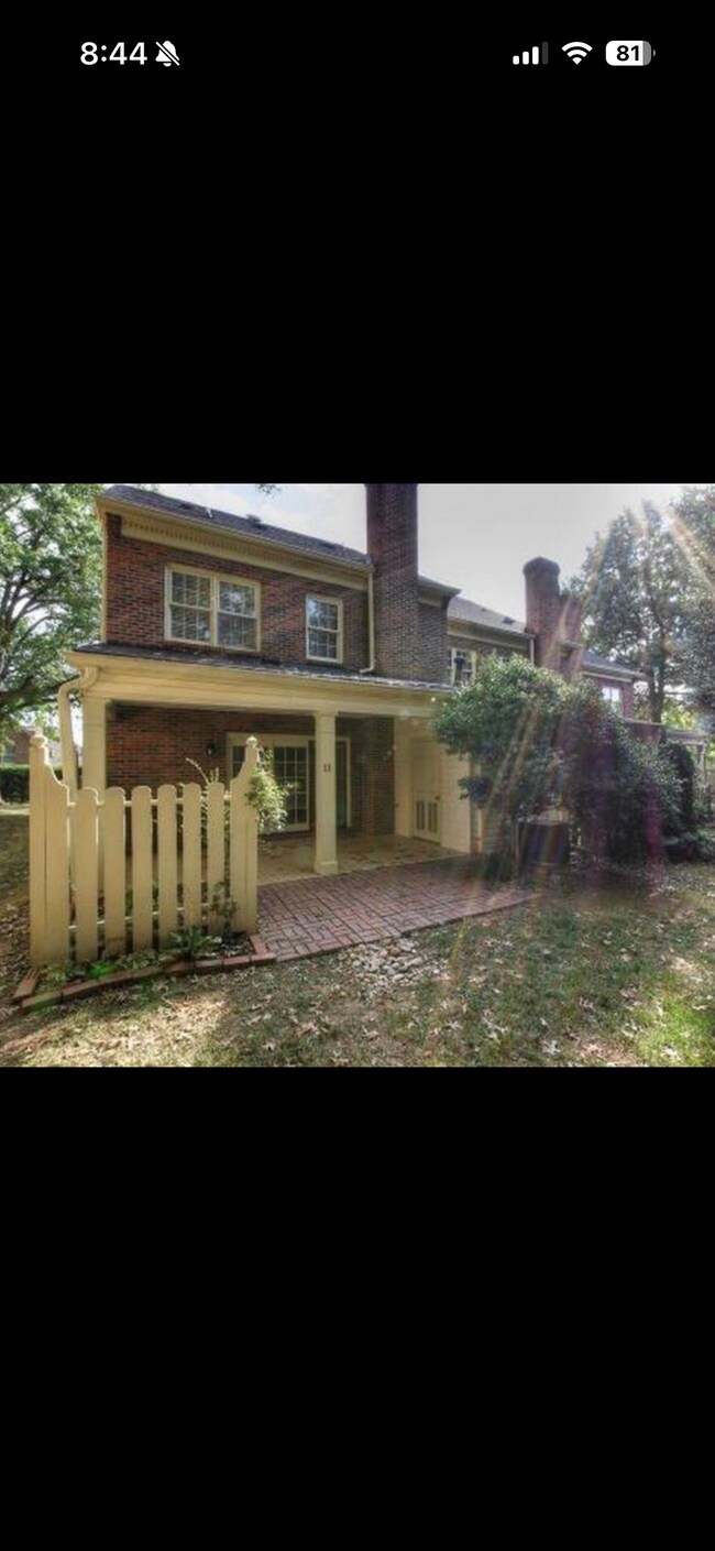 Foto del edificio - 603 E Mountcastle Dr