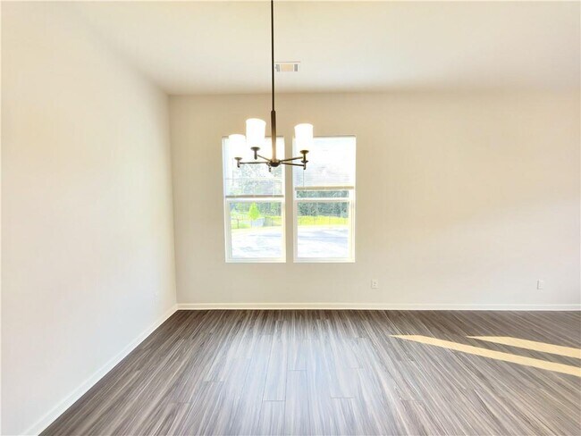 Foto del edificio - 1427 Ridge Rd