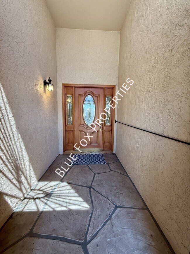Foto del edificio - 4635 E Camino Rosa