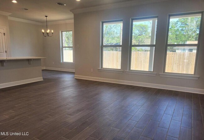 Building Photo - 860 Leeward Dr