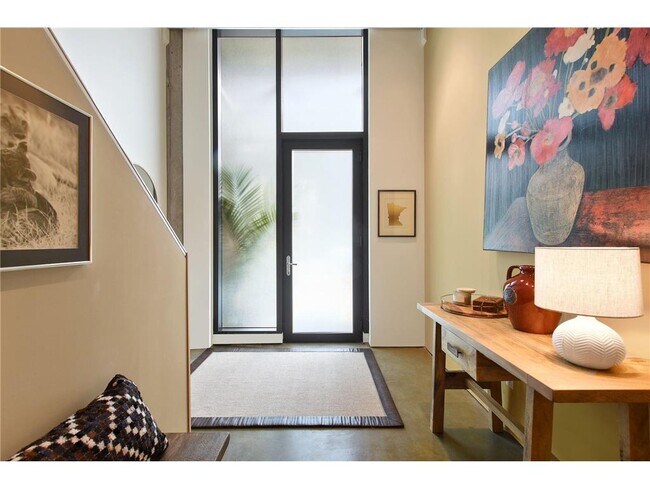 Foto del edificio - 750 S 2nd St