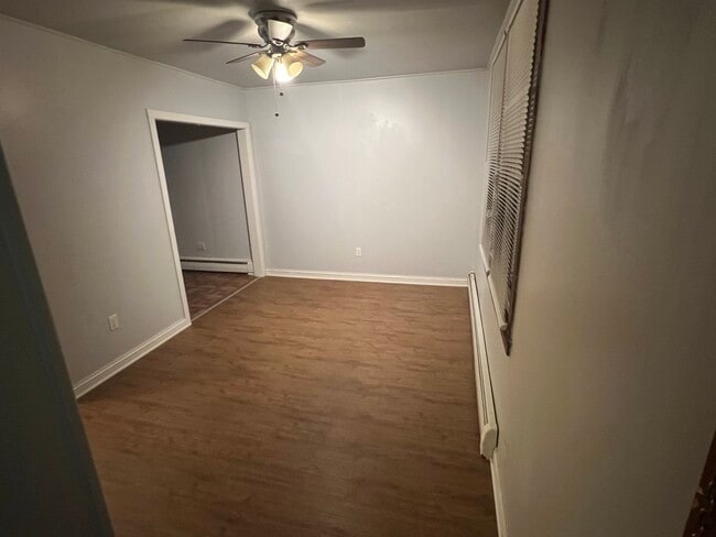 Livingroom - 28 Degraw Ave