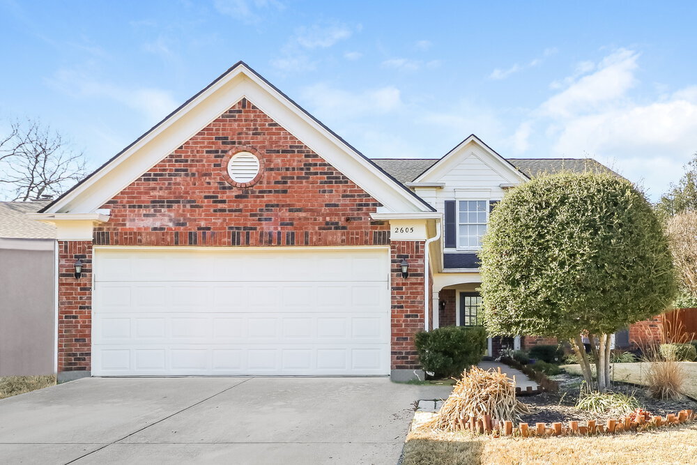 Foto principal - 2605 Country Creek Ln