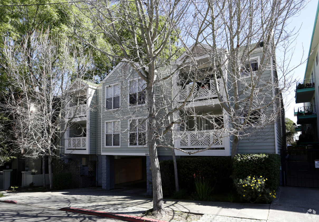 Primary Photo - Vernon Park Apartments