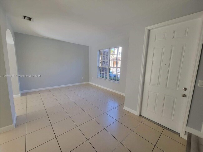 Foto del edificio - 9382 SW 171st Ct