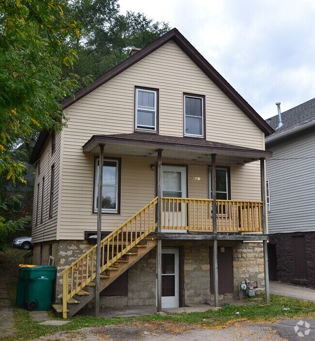 St Mary's Student Apartments for Rent Joliet, IL 1 Rentals