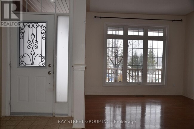 Building Photo - 27 Wilcliff Ct