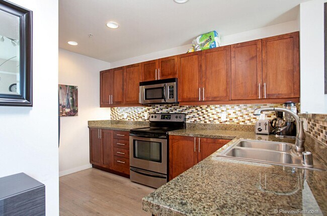 Foto del edificio - 206 Park Blvd