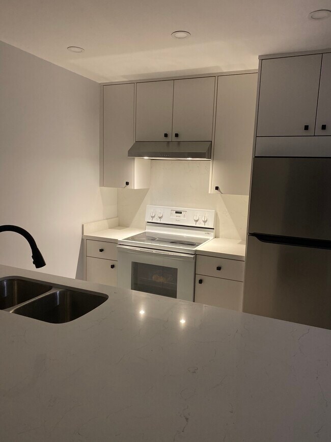 Foto del edificio - 21800 Schoenborn St