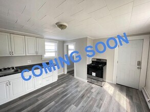 Building Photo - 336 Amherst St