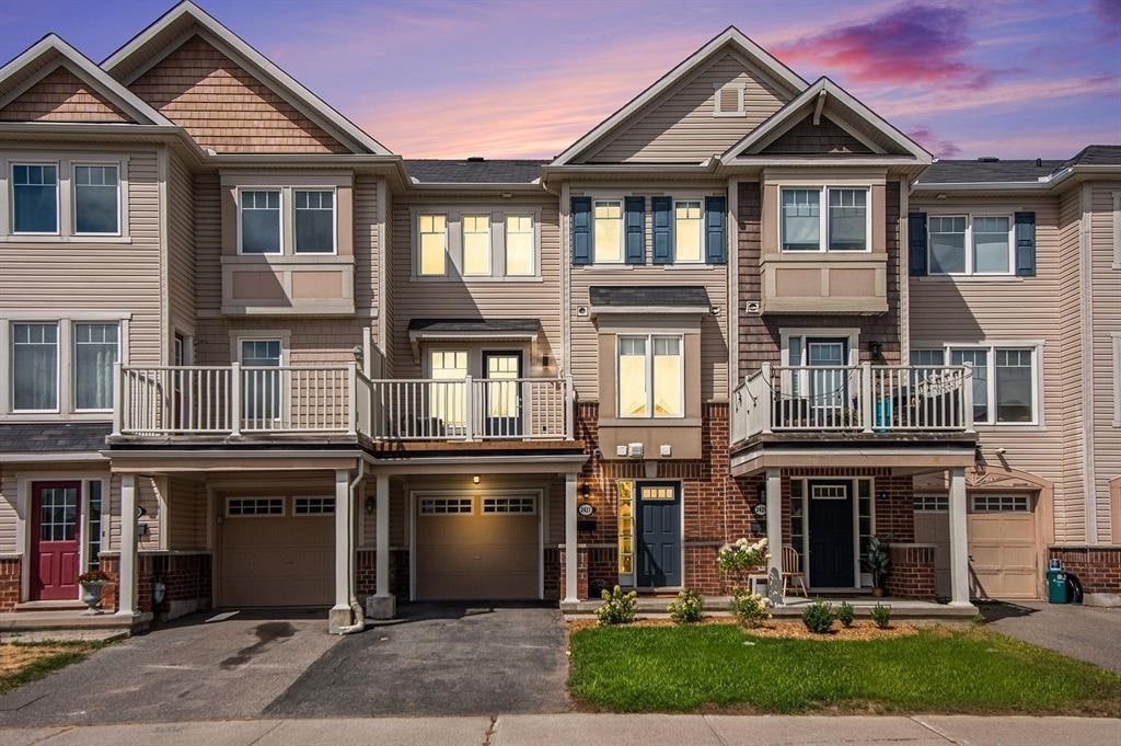 Photo principale - 2427 Nutgrove Av