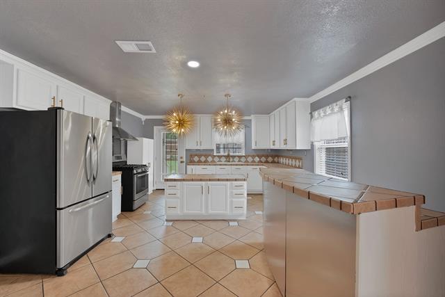 Building Photo - 330 Nimitz Dr
