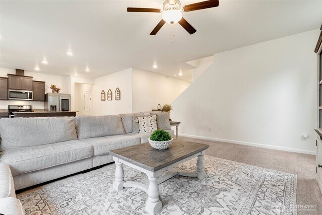 Foto del edificio - 7718 284th Pl NW