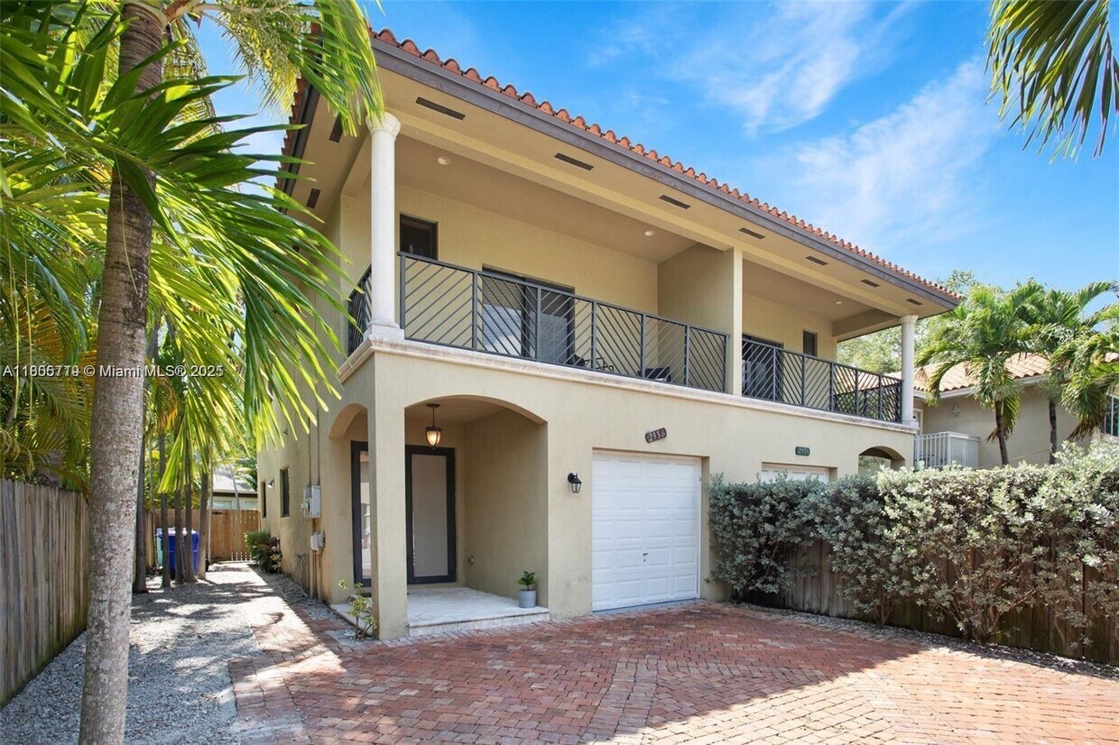 Foto principal - 2936 Virginia St