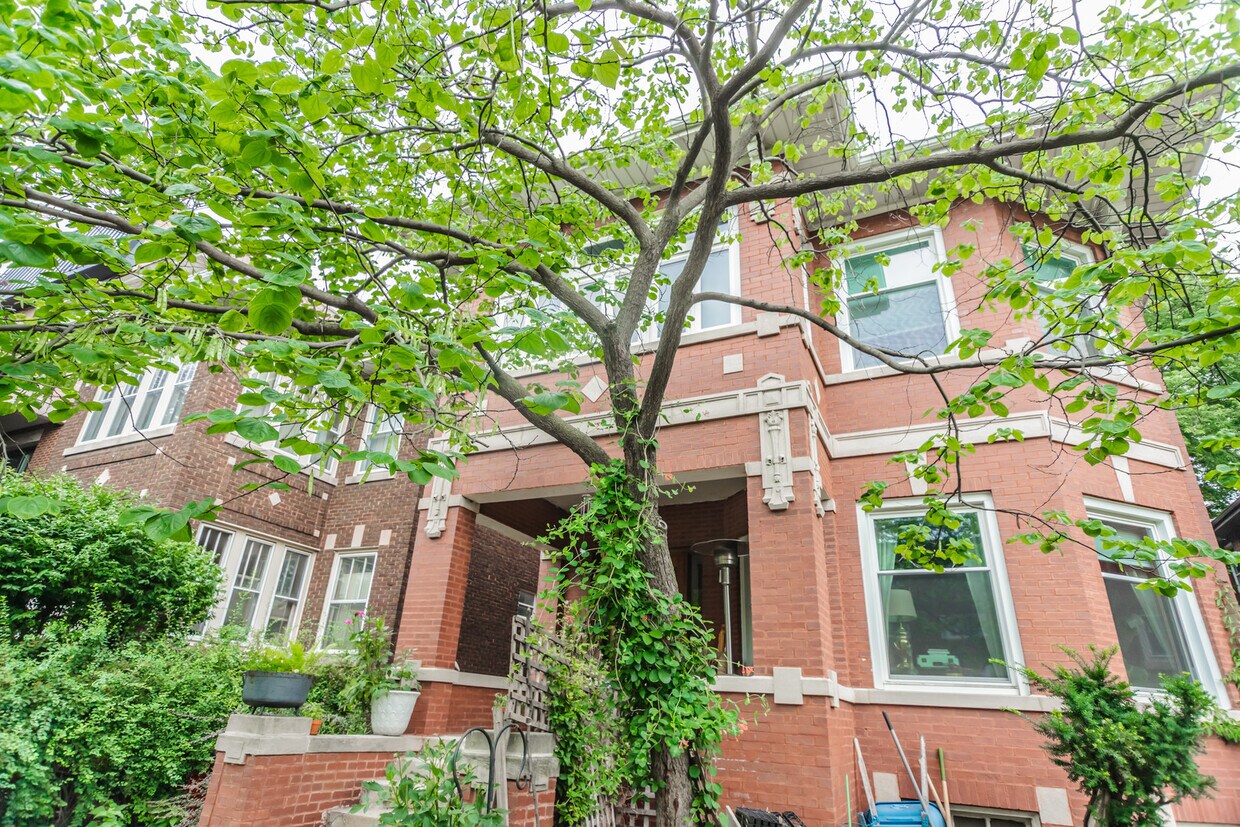 Foto principal - 334 S Oak Park Ave