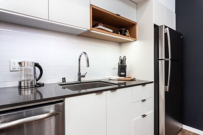 Interior Photo - Line Lofts