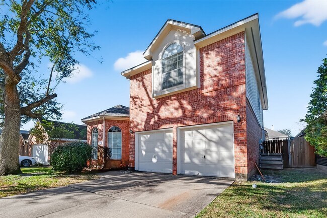 Foto del edificio - 910 Norfolk Dr