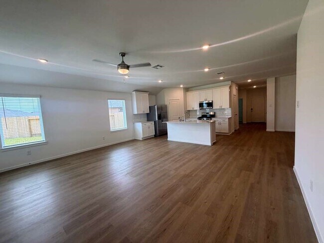 Building Photo - 9042 Shady Cabana Wy
