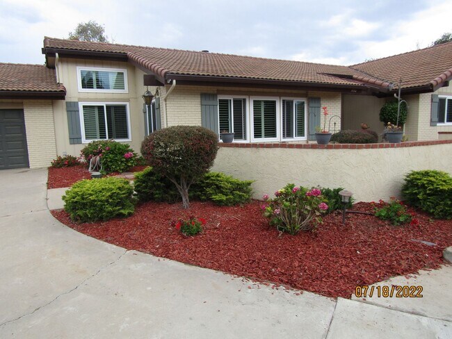 Foto del edificio - Beautiful Oak Hill Estates Single Story Ho...
