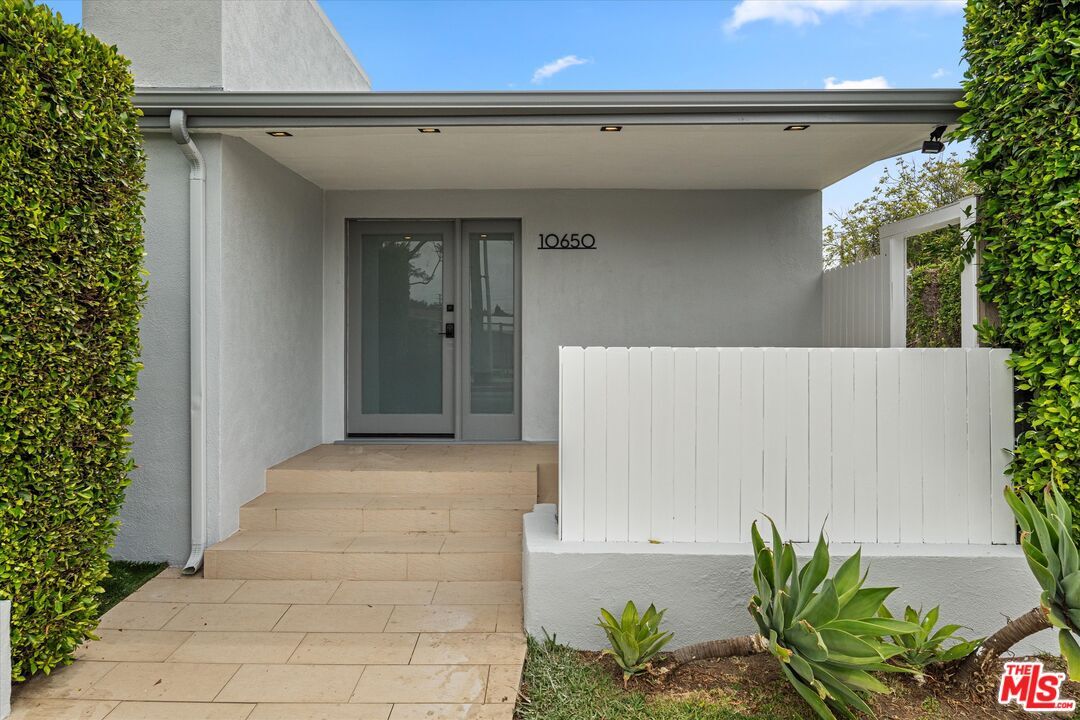 Foto principal - 10650 Putney Rd