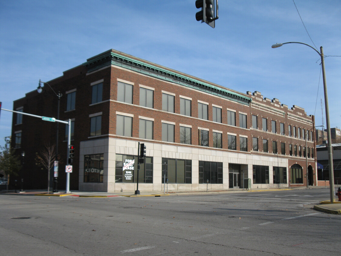 Exterior of Building - 201 E Adams St