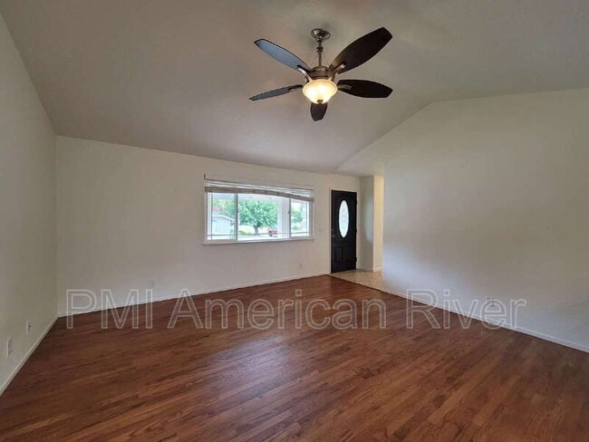 Building Photo - 7948 Glen Stone Ave