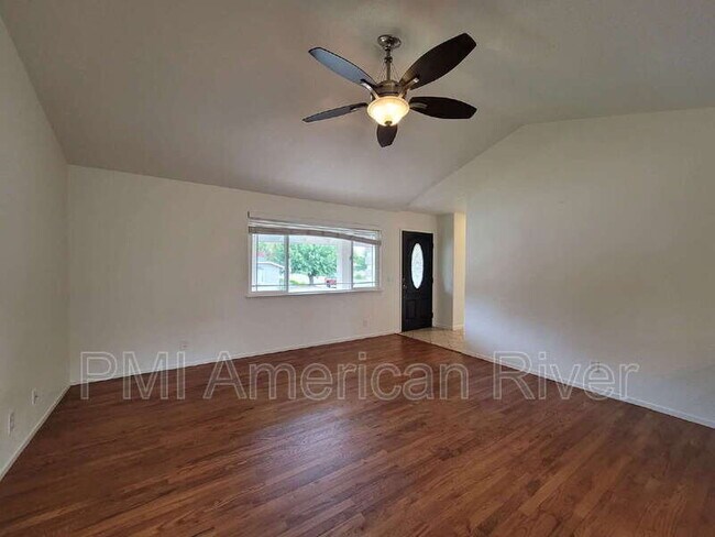 Foto del edificio - 7948 Glen Stone Ave
