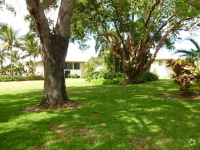 Building Photo - 7 SE Turtle Creek Dr