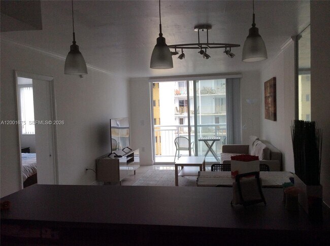Foto del edificio - 1345 Lincoln Rd