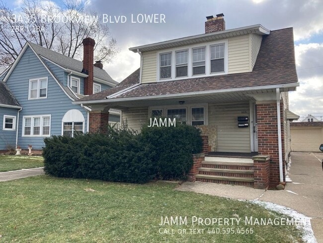 Building Photo - 3435 Brookview Blvd