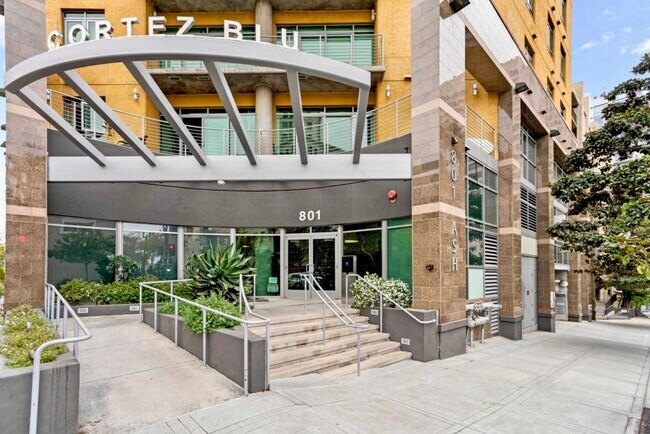 Foto del edificio - 801 Ash St