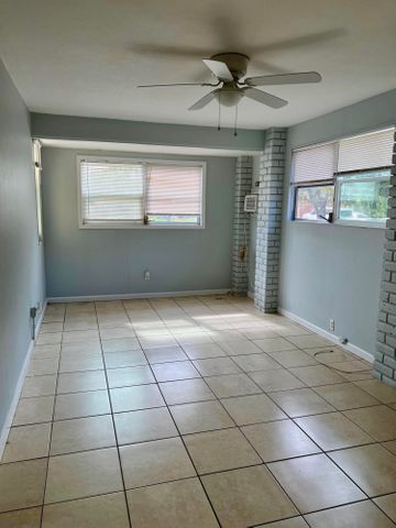 Building Photo - 1541 42nd St