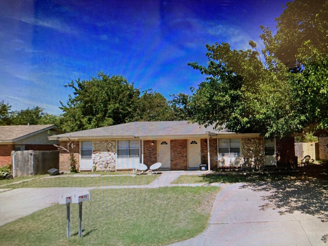 Otro - 7608 Abbott Drive