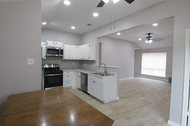 Foto del edificio - 9130 Autumn Harvest Dr