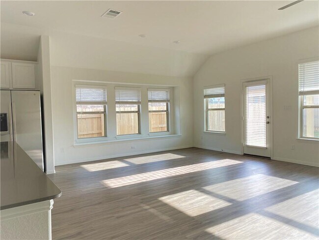 Foto del edificio - 1309 Terrace View Dr