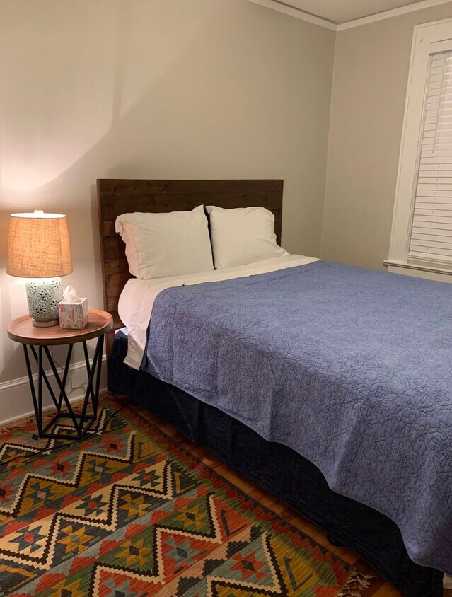 10 Bynum St, Greenville, SC 29605 House Rental in Greenville, SC