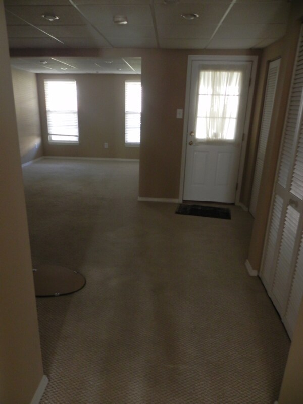 Building Photo - 446 Terrace Dr