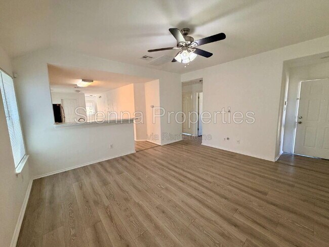 Foto del edificio - 1148 Shadow Creek Blvd