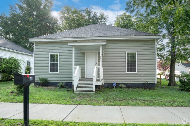 Building Photo - 501 Myrtle Ave