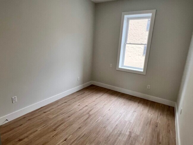 Foto del edificio - 531 3rd St