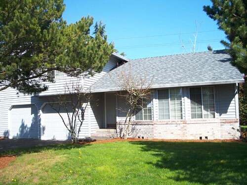 Primary Photo - 17091 SW Cambridge Dr