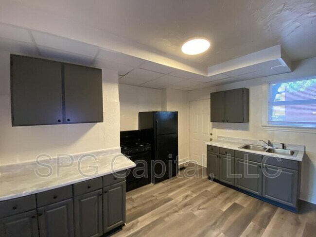 Foto del edificio - 402 E King St