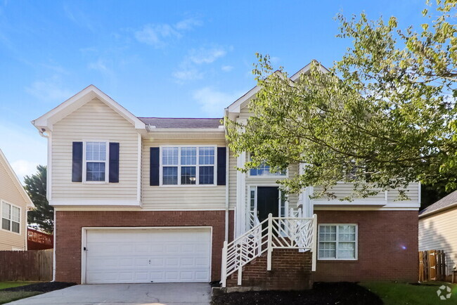 Building Photo - 2975 Northcliff Dr