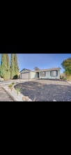 Building Photo - 89 Chipman Ln