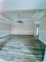 Building Photo - 519 Friendship Rd