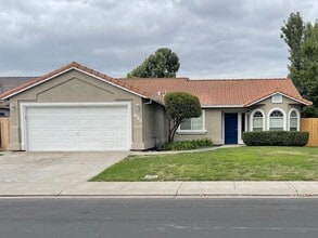 Building Photo - 9743 Deep Water Ln