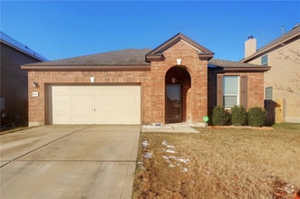 Building Photo - 8012 Gato Ln